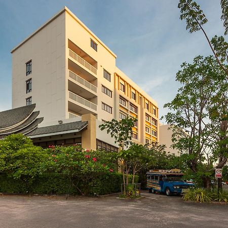 Recenta Phuket Suanluang Hotel Exterior foto